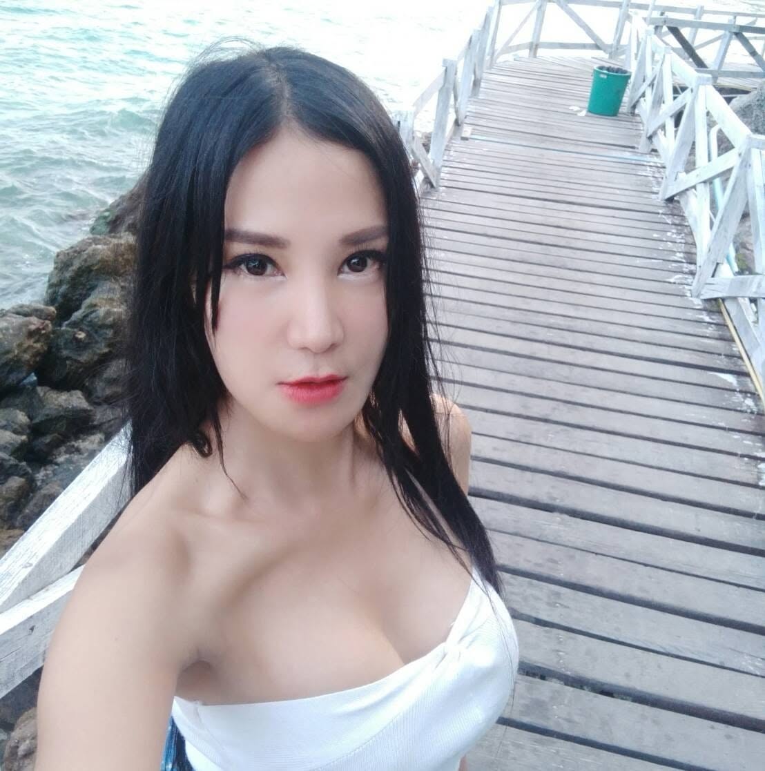 เปิ้ล ไอริณ เปิ้ล ไอริณ