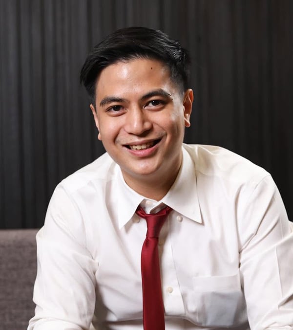 พริษฐ์ วัชรสินธุ พริษฐ์ วัชรสินธุ