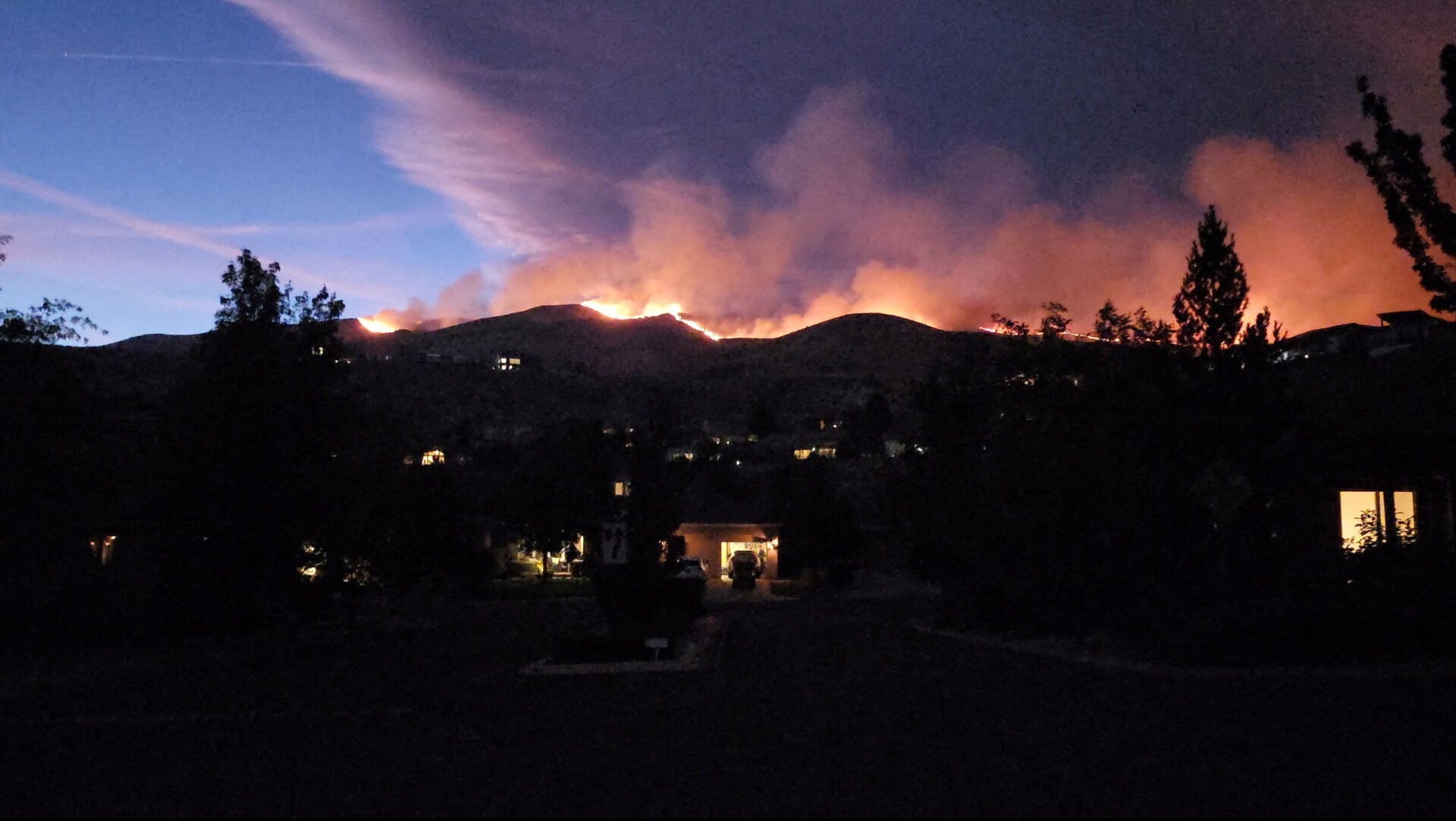Smoke and flames rise from Hawk fire in Nevada