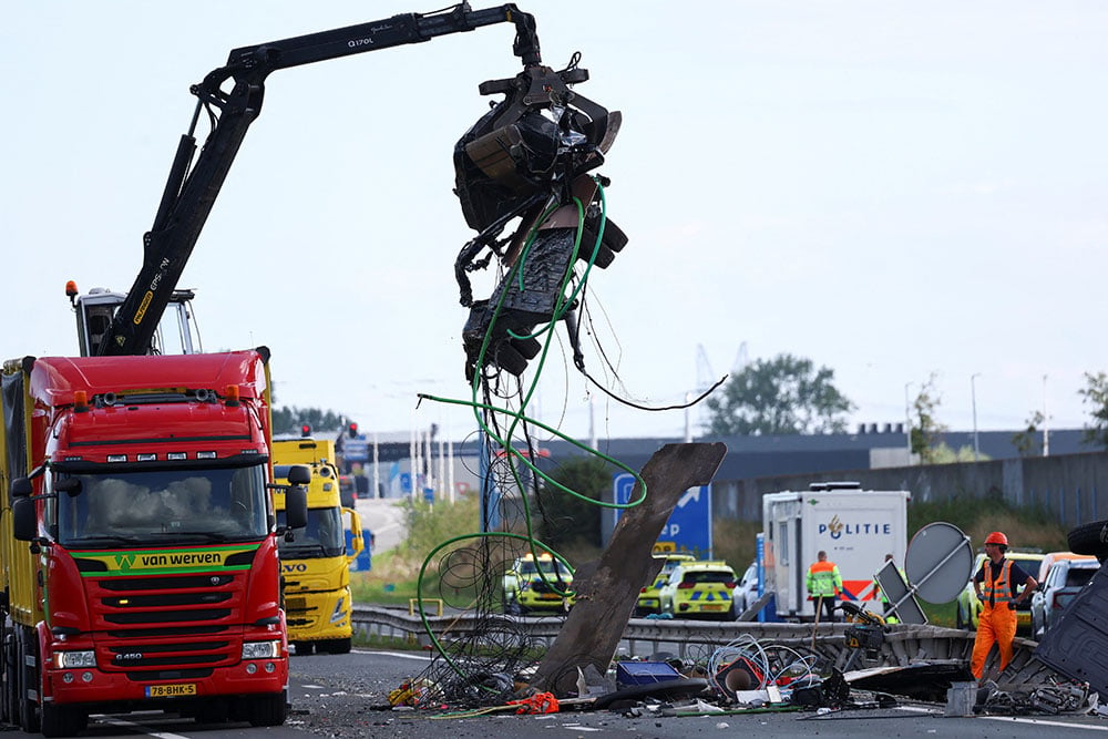 2026-08-24T084427Z_1338407713_RC2W4NAHEY59_RTRMADP_3_NETHERLANDS-ACCIDENT