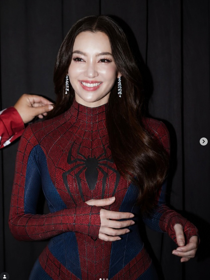 410 เบลล่า
