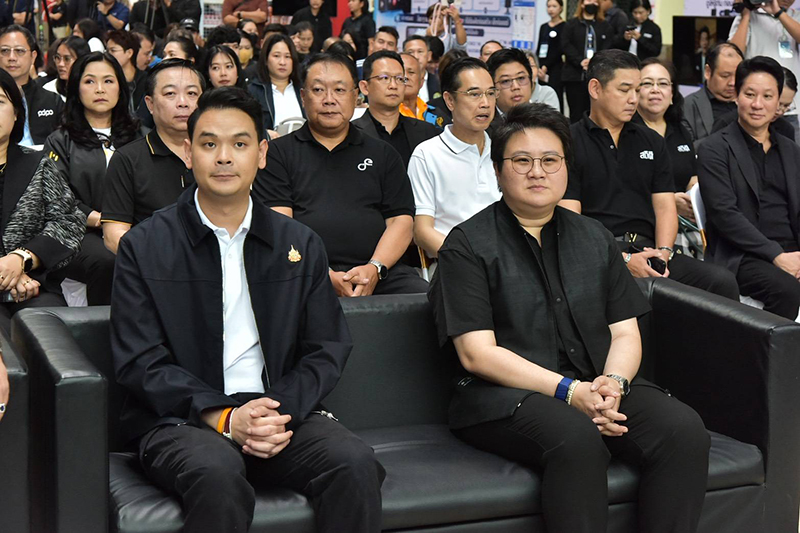 อนุทิน ชาญวีรกูล อนุทิน ชาญวีรกูล