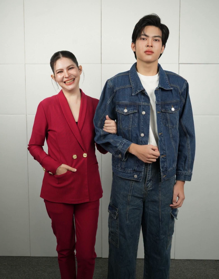 แอนนี่ บรู๊ค น้องฑีฆายุ