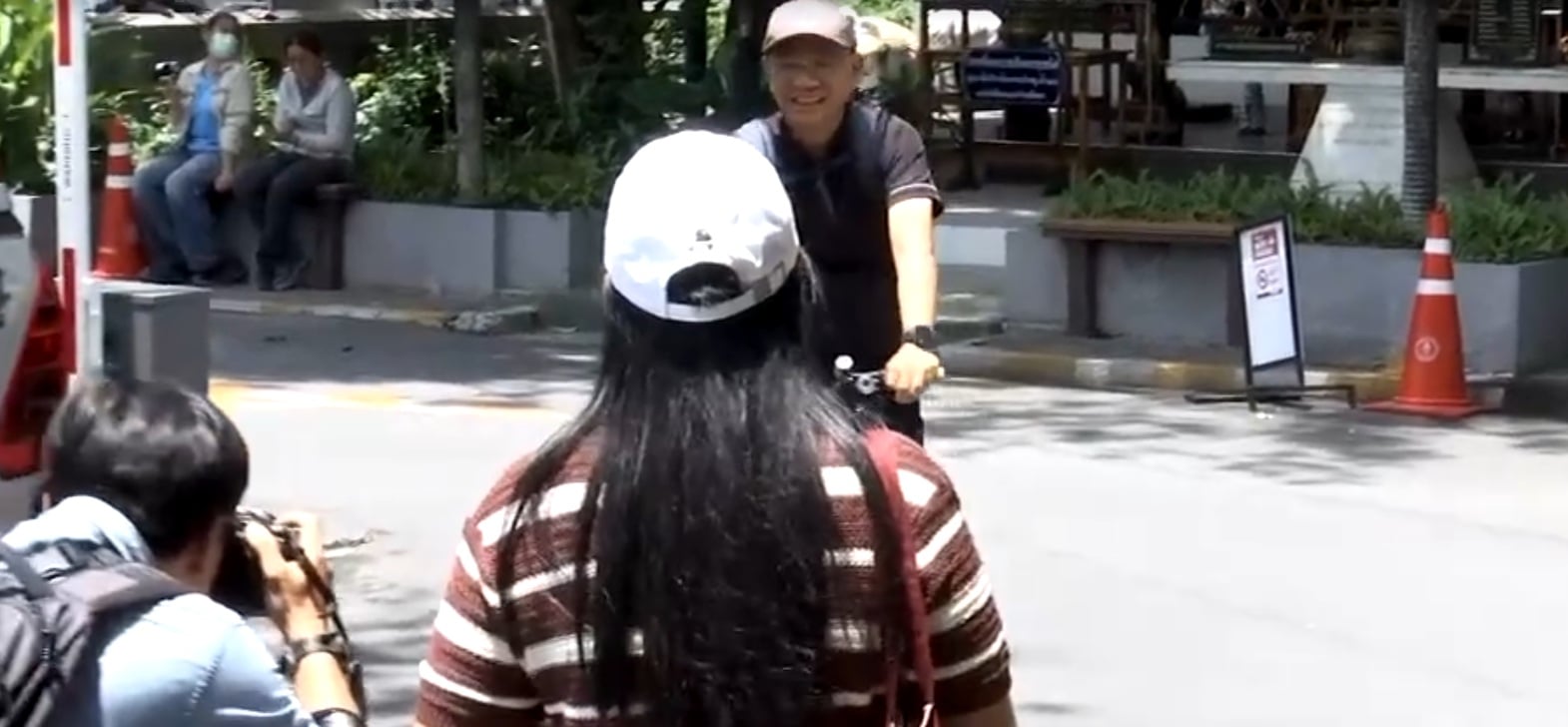 สมชัย ศรีสุทธิยากร สมชัย ศรีสุทธิยากร