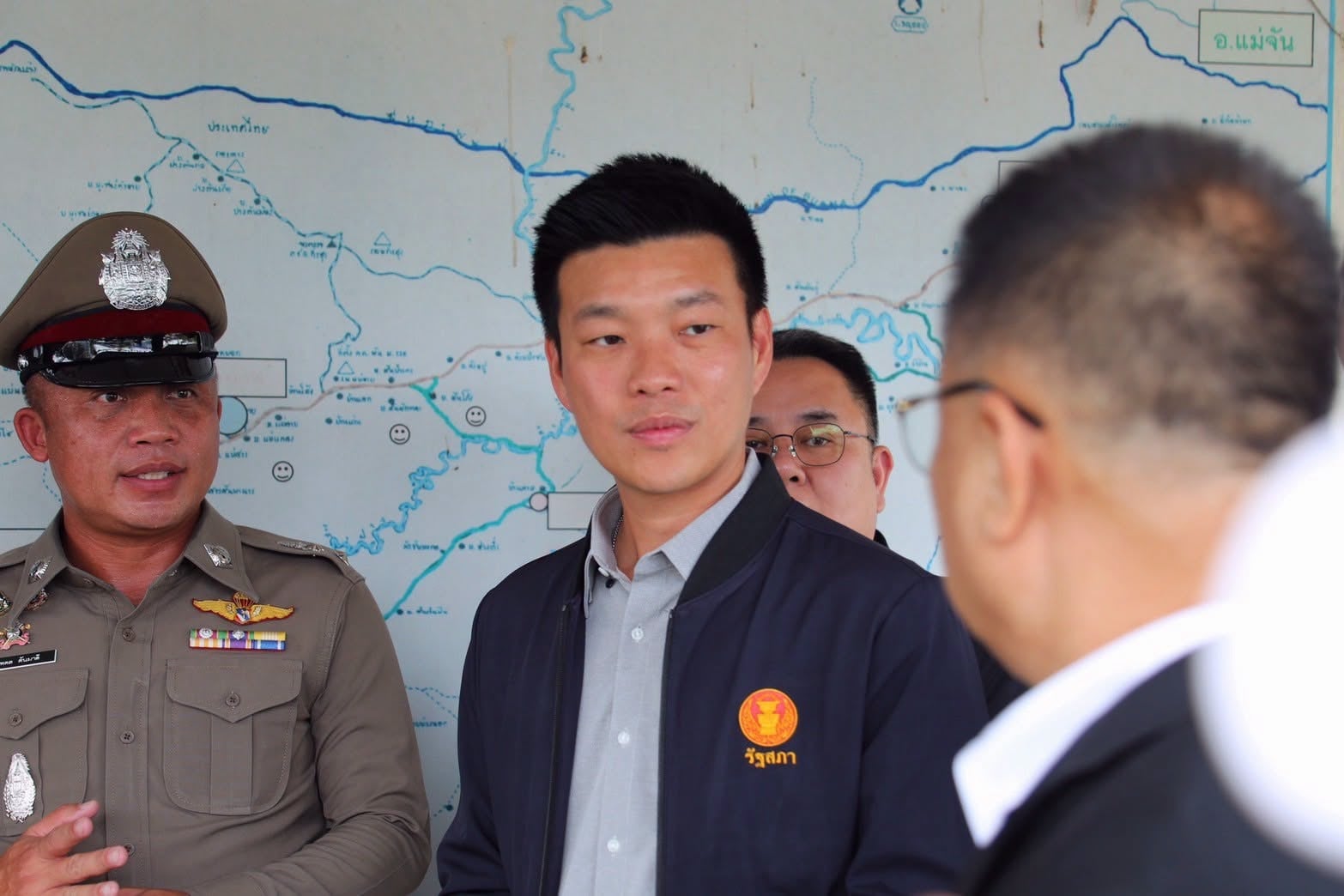 ณัฐพงษ์ เรืองปัญญาวุฒิ ณัฐพงษ์ เรืองปัญญาวุฒิ