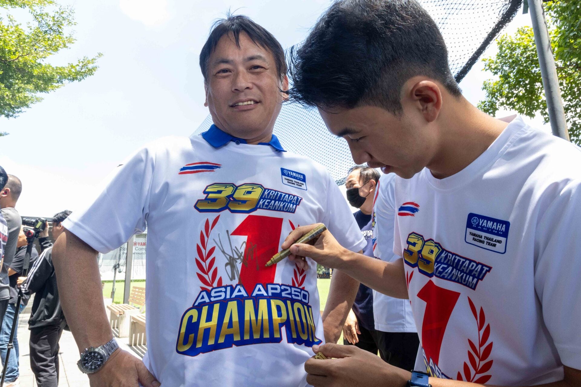 09 ยามาฮ่าประดับดาวทอง เชิดชูแชมป์เอเชียคนล่าสุด “ไอเดีย” กฤตภัทร ผงาดแชมป์ ARRC 2026