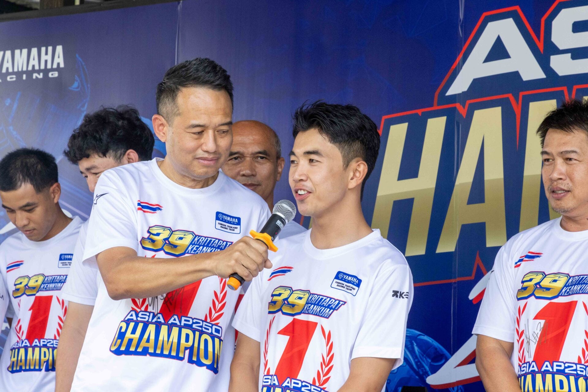 10 ยามาฮ่าประดับดาวทอง เชิดชูแชมป์เอเชียคนล่าสุด “ไอเดีย” กฤตภัทร ผงาดแชมป์ ARRC 2026