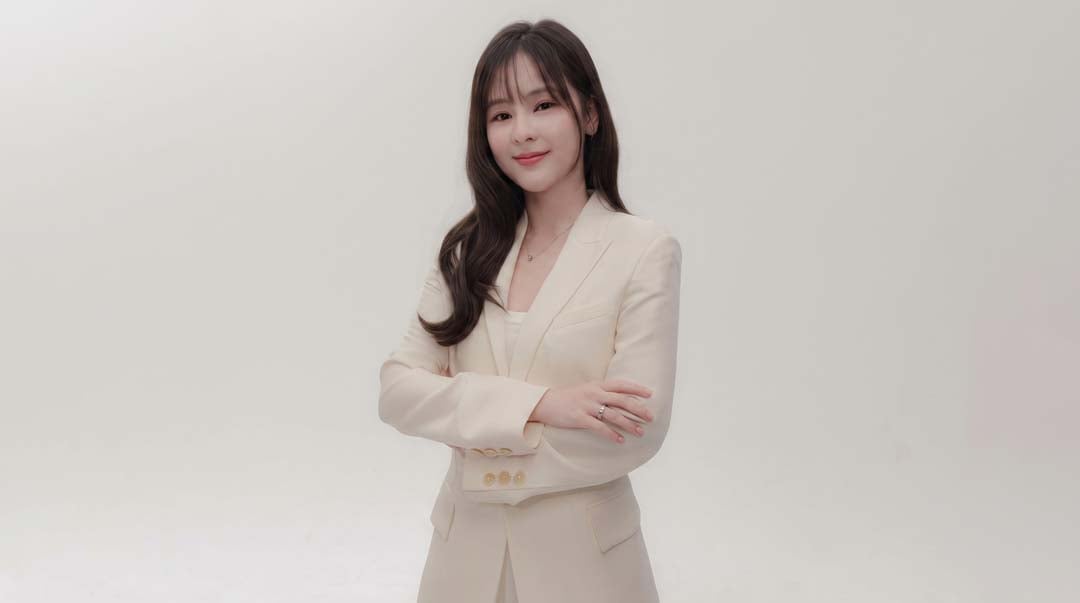 2. ออม-สุชาร์ มานะยิ่ง_0