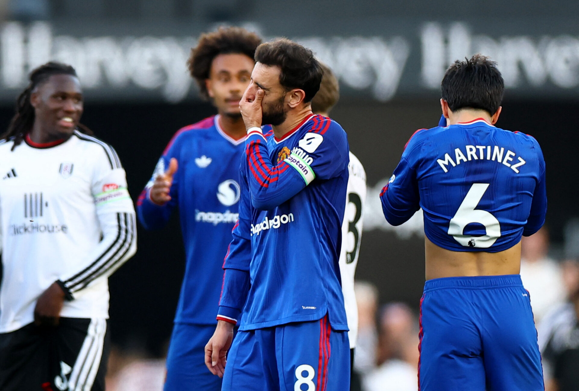 Premier League - Fulham v Manchester United