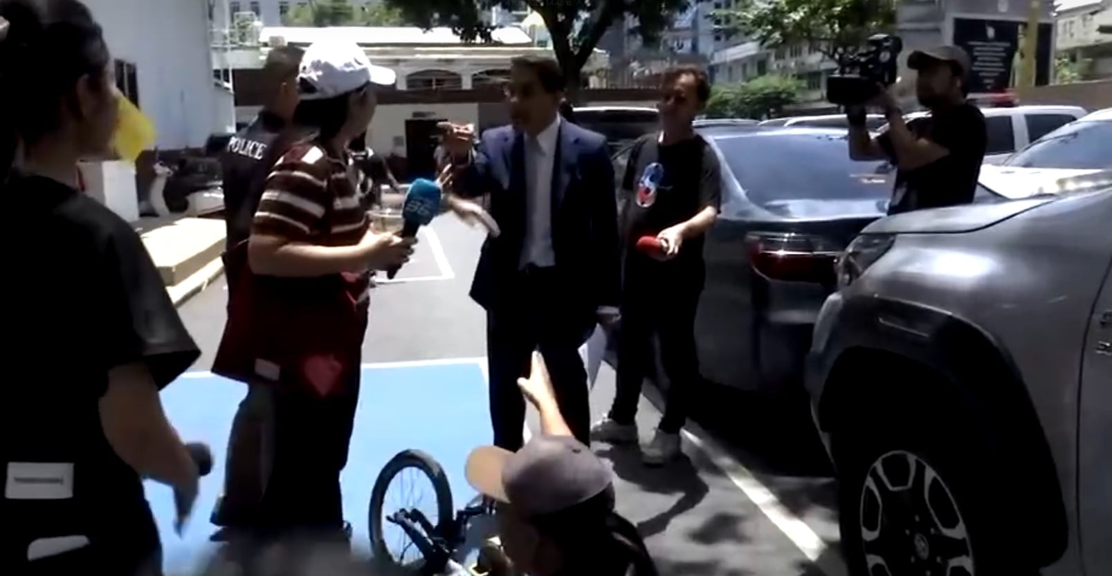 ณัฐวุฒิ วงศ์เนี่ยม ณัฐวุฒิ วงศ์เนี่ยม