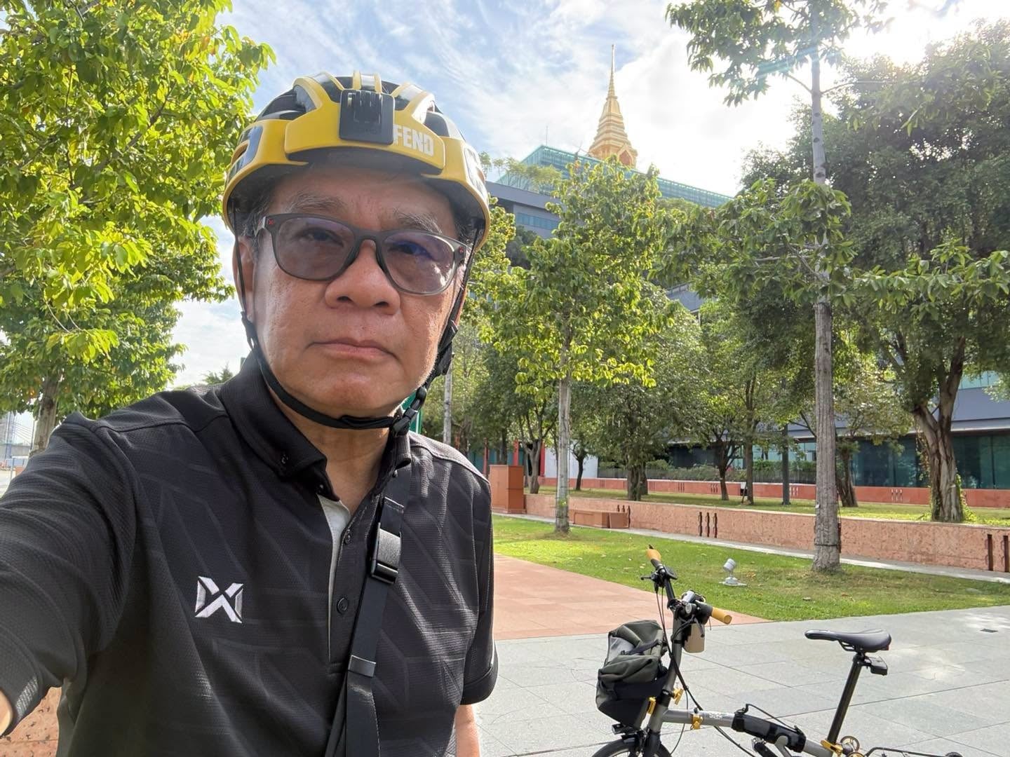 สมชัย ศรีสุทธิยากร สมชัย ศรีสุทธิยากร