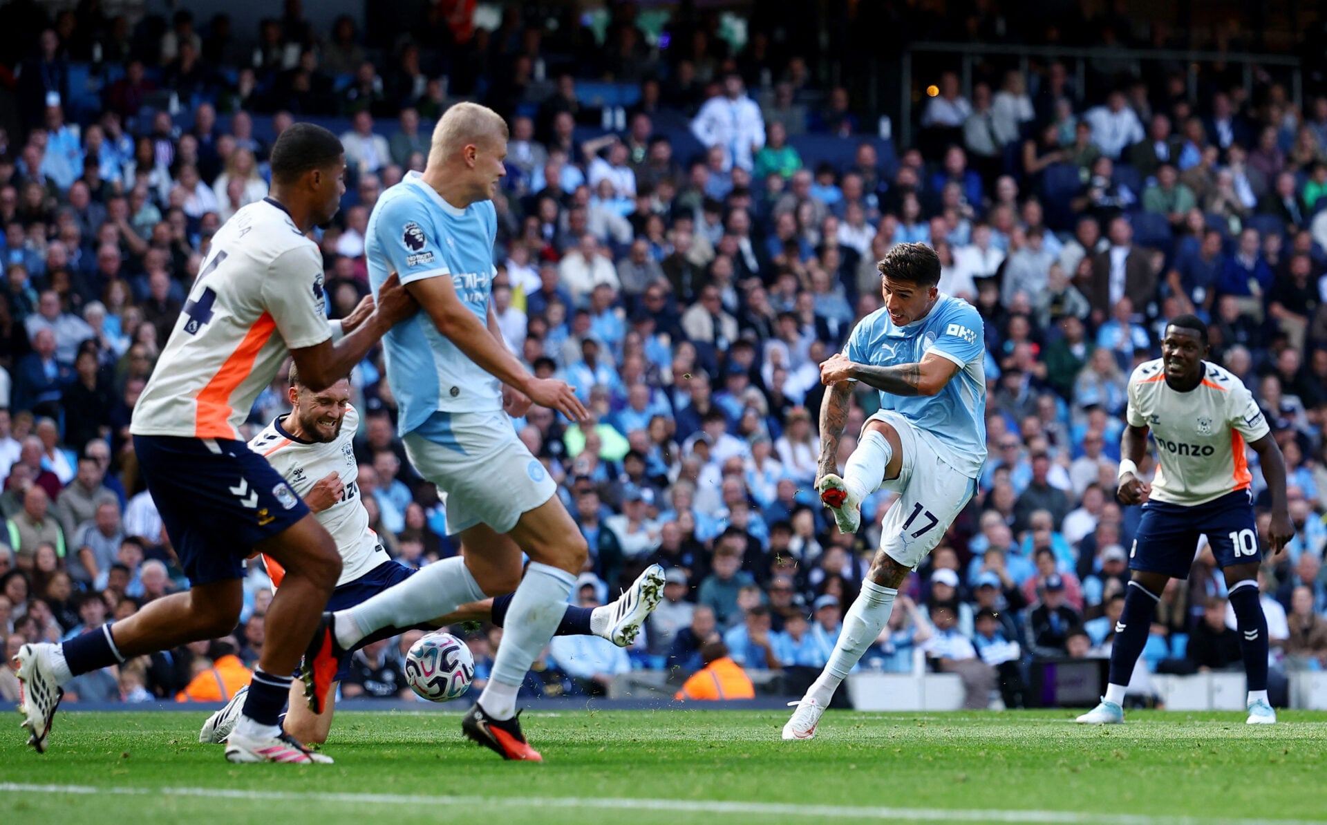 Premier League - Manchester City v Coventry City