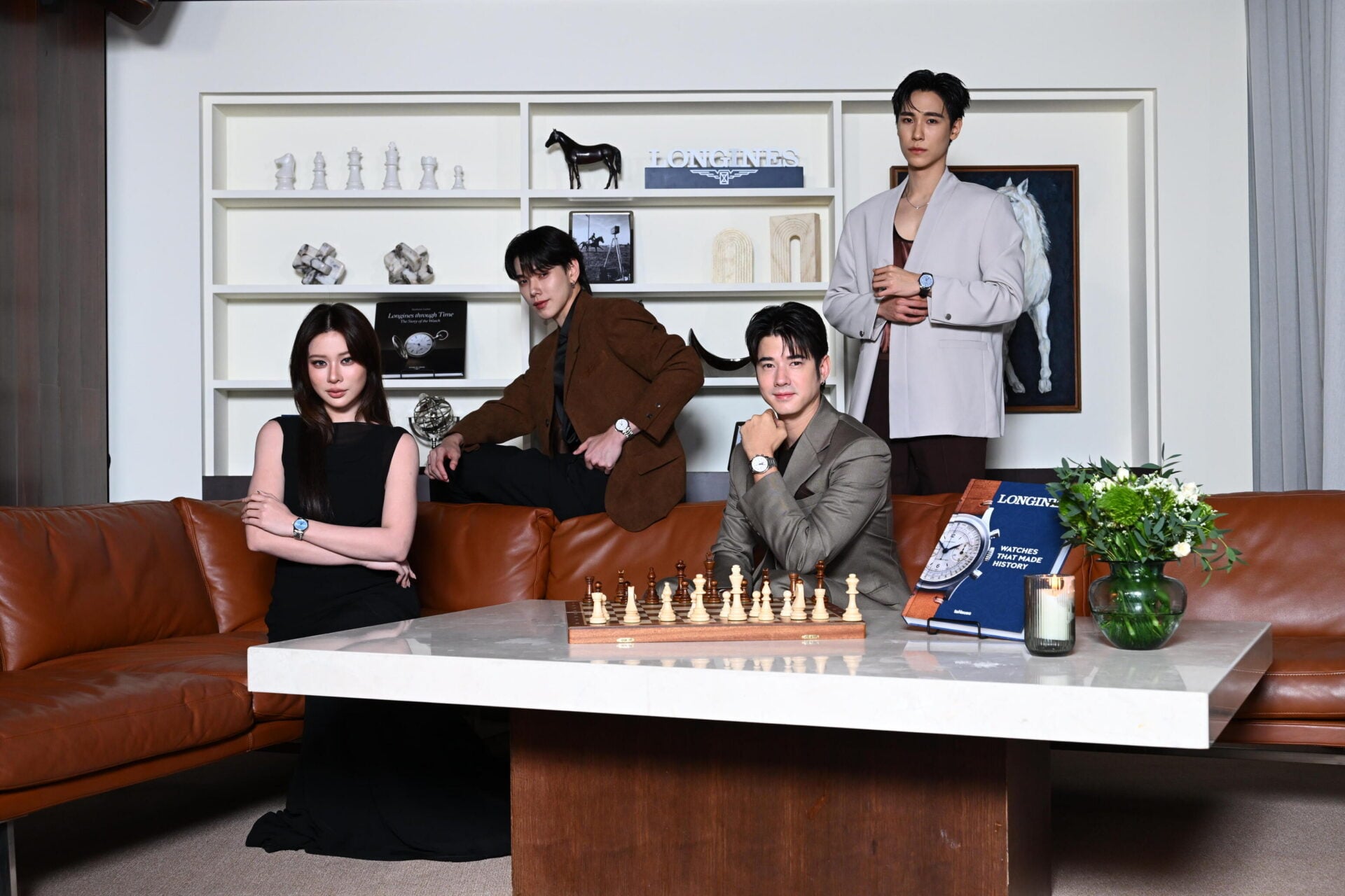 ภาพหมู่ (1)