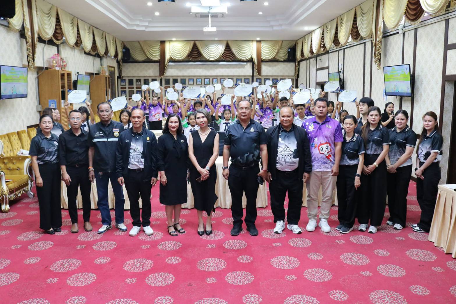 เทศบาลนคร