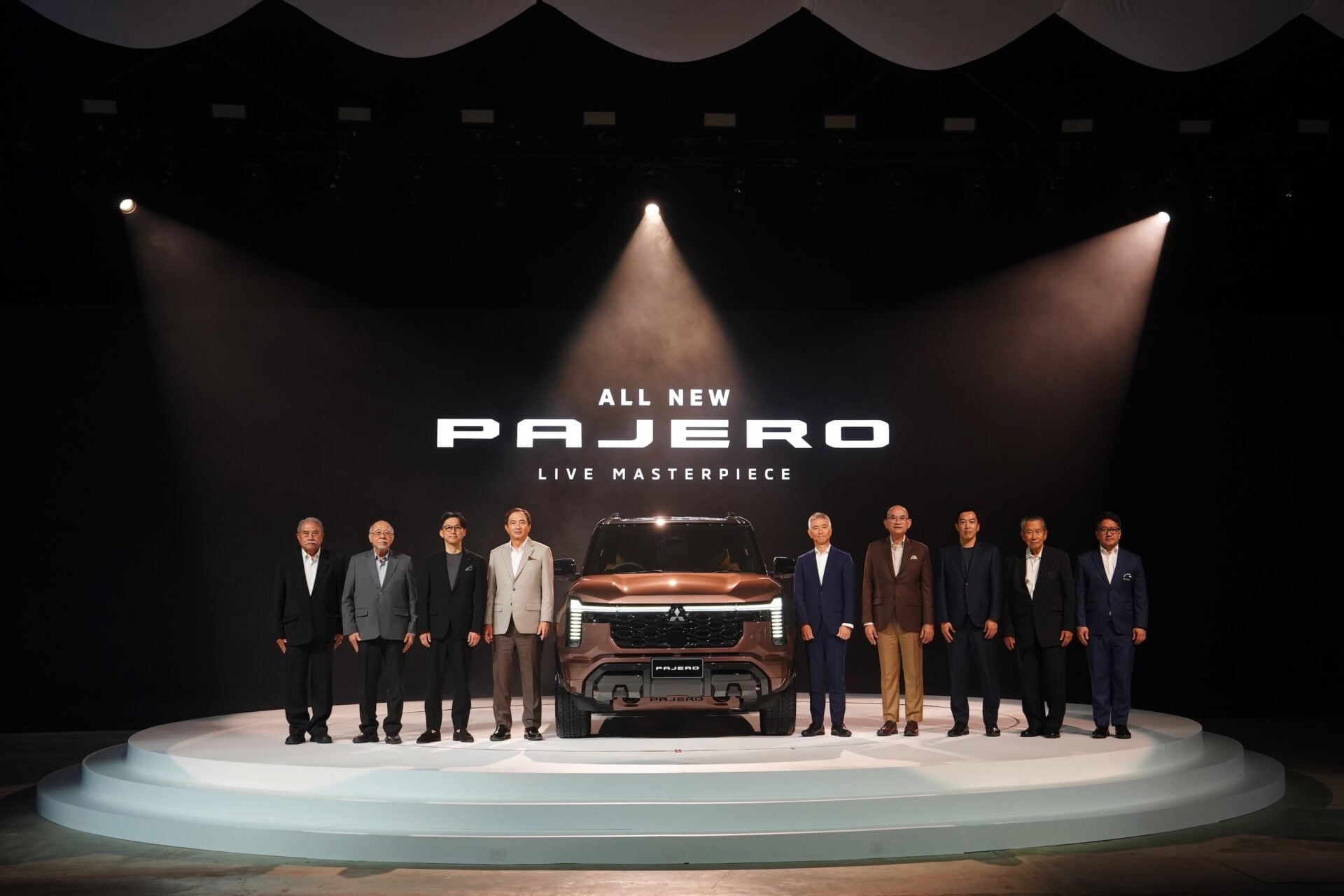 00 All New Mitsubishi Pajero Press Conference-Group Shot