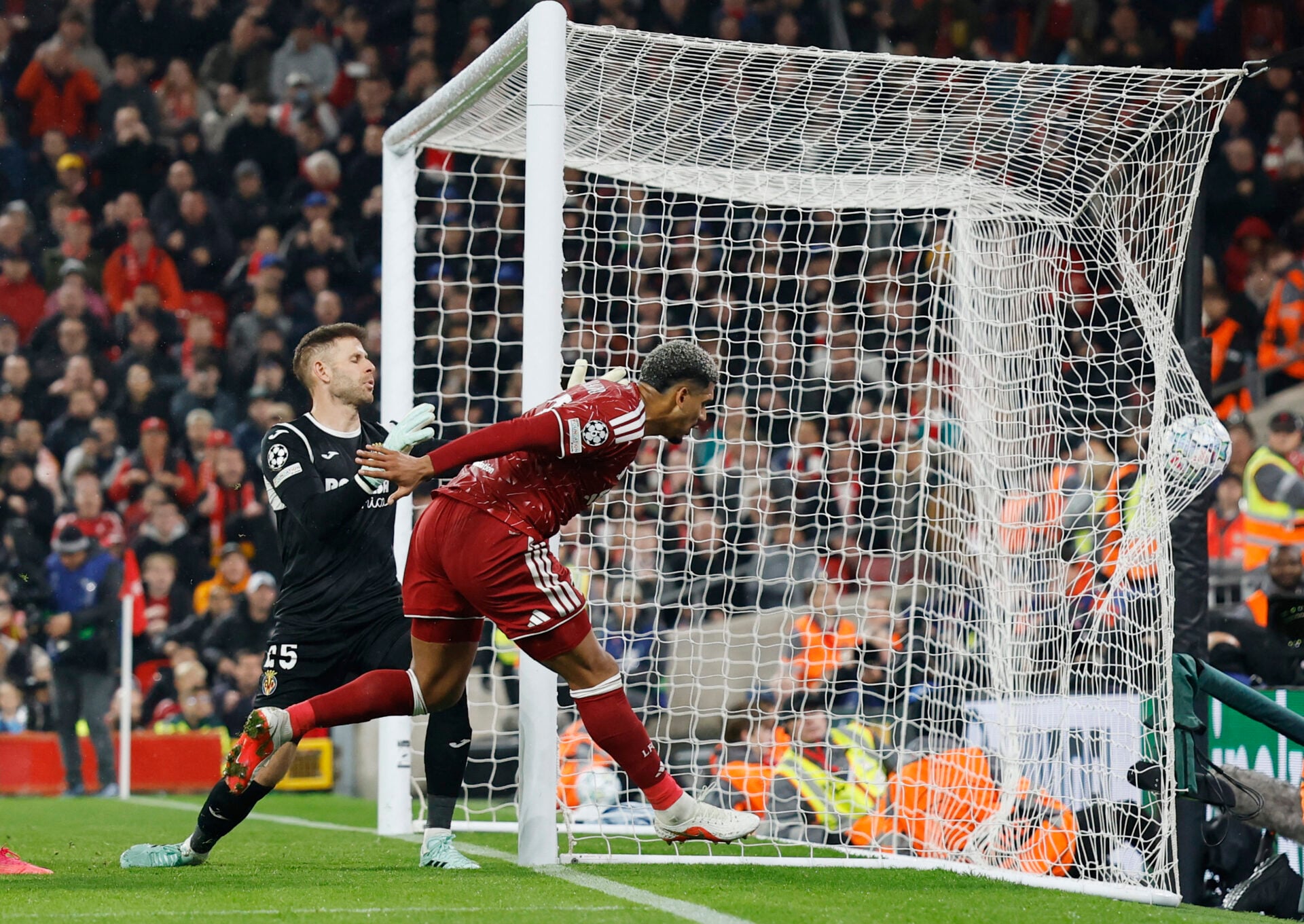 UEFA Champions League - Liverpool v Villarreal