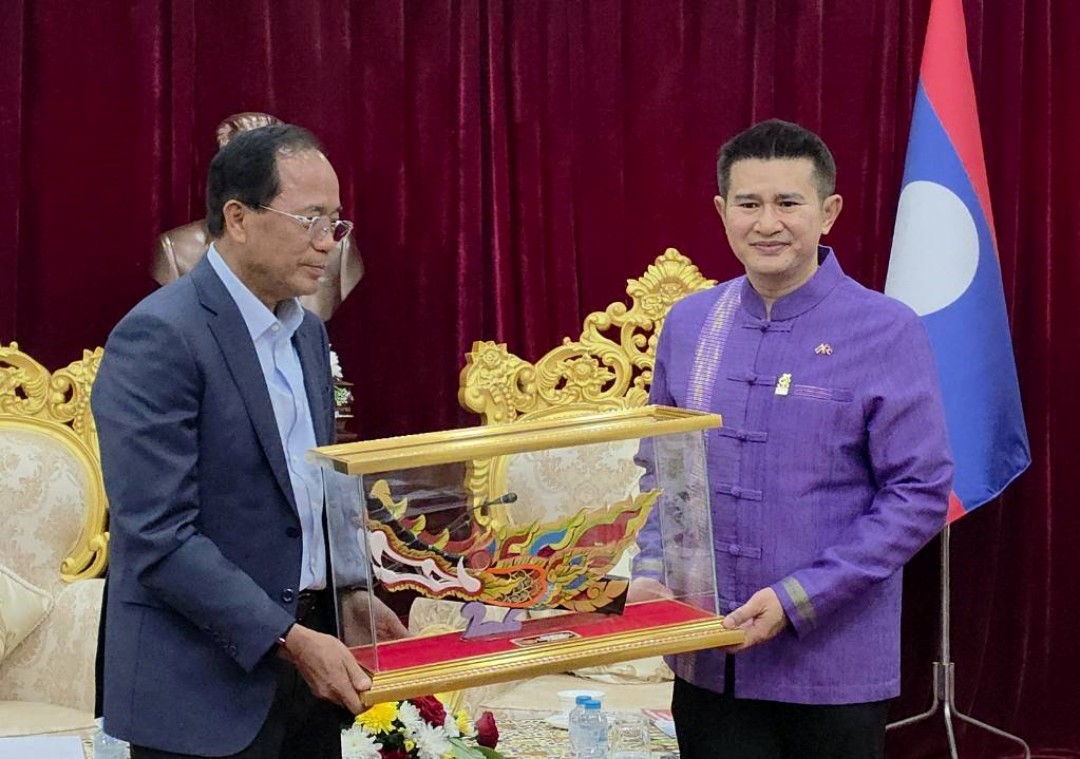 2432303_0