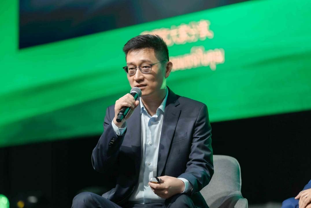 276_4 Kun Huang, Agibot_0