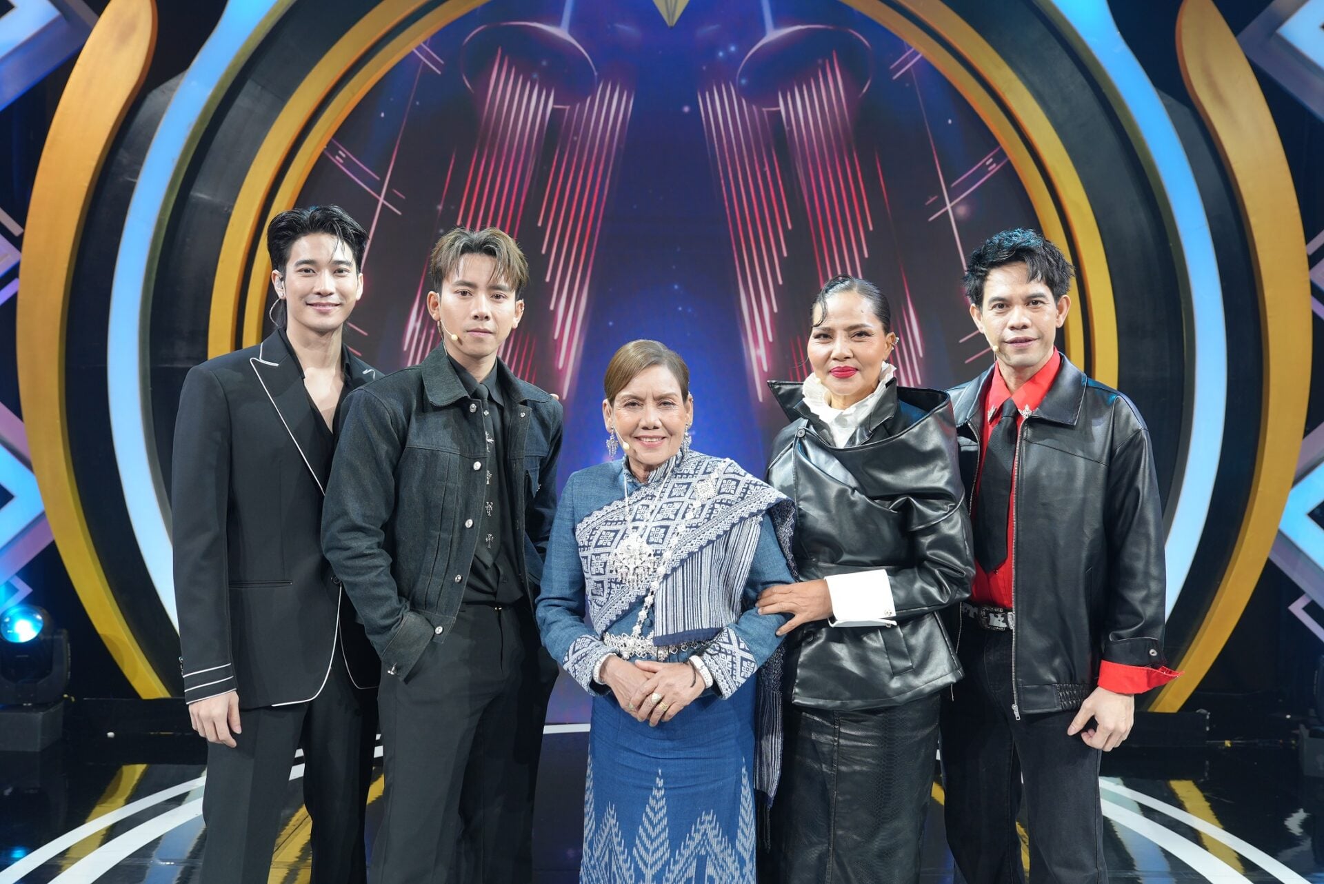3.บัลลังก์หมอลำ 29 ตค