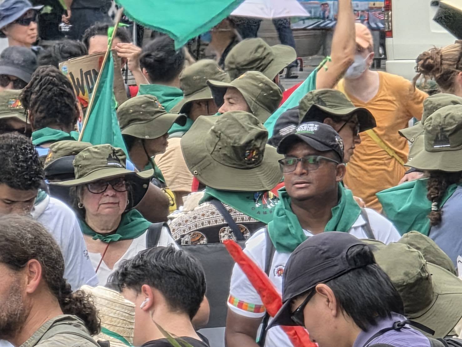 ชวลักษณ์ เวียงวิเศษ