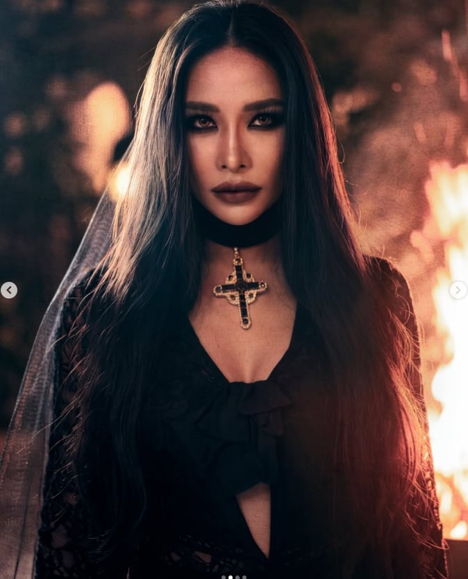 พลอย เฌอมาลย์ พลอย เฌอมาลย์