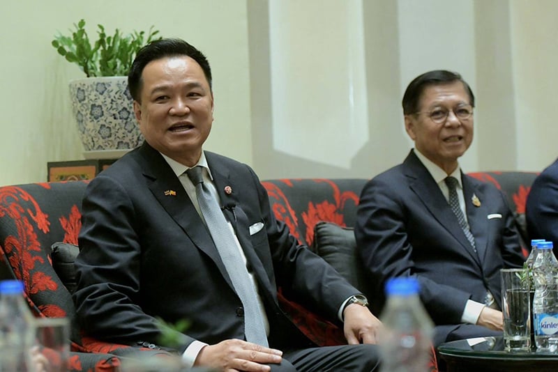 อนุทิน ชาญวีรกูล อนุทิน ชาญวีรกูล