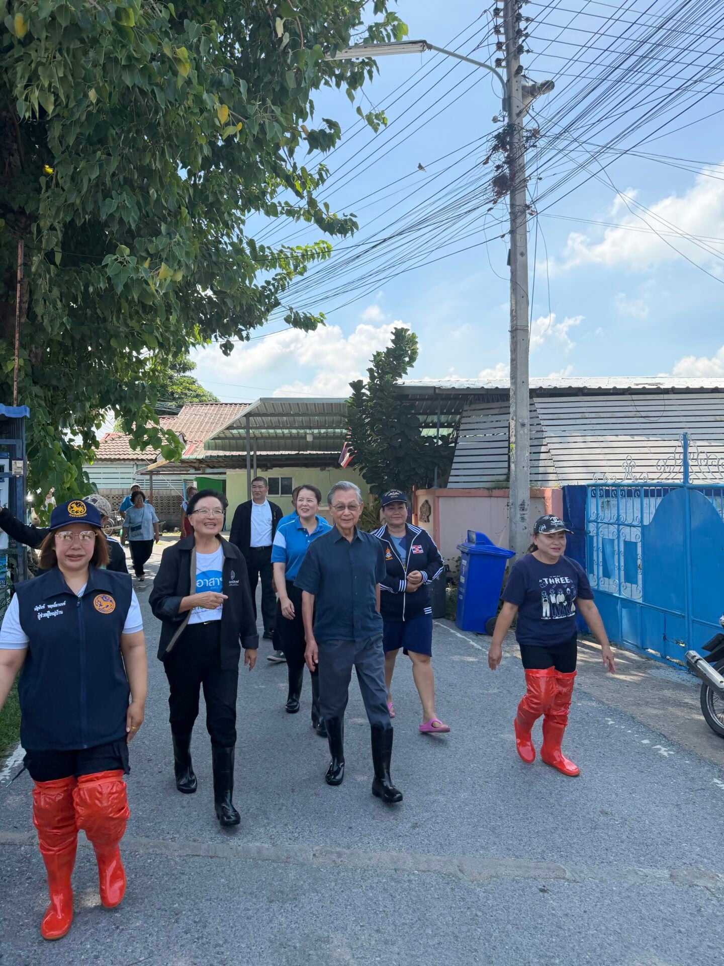 ชวน หลีกภัย ชวน หลีกภัย